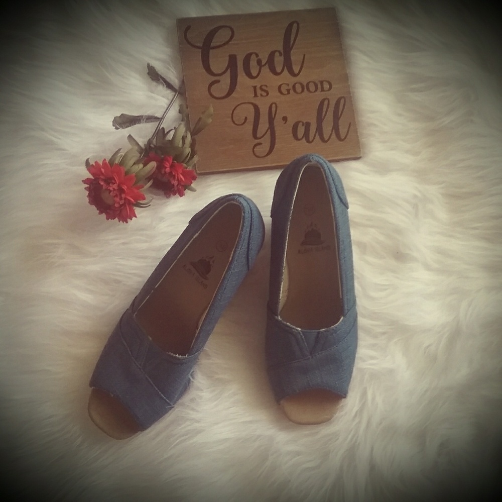 Aloha Island Blue Espadrille Peep-Toe wedge
